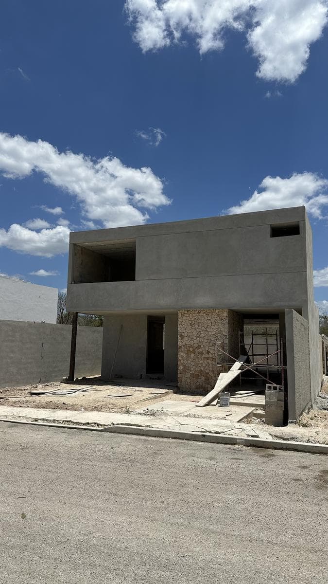 HOUSE FOR SALE IN MANANTIALES DEL MAYAB 124