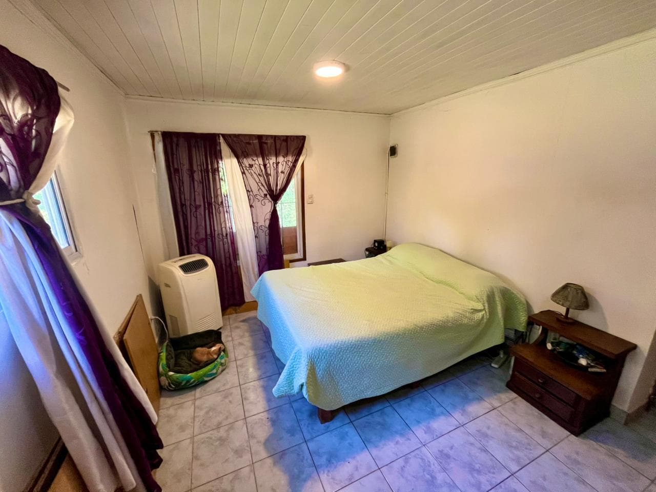 For Sale: 2 Houses (3-room and 2-room), industrial-style construction, on a 1,000-meter lot in Exaltación de la Cruz