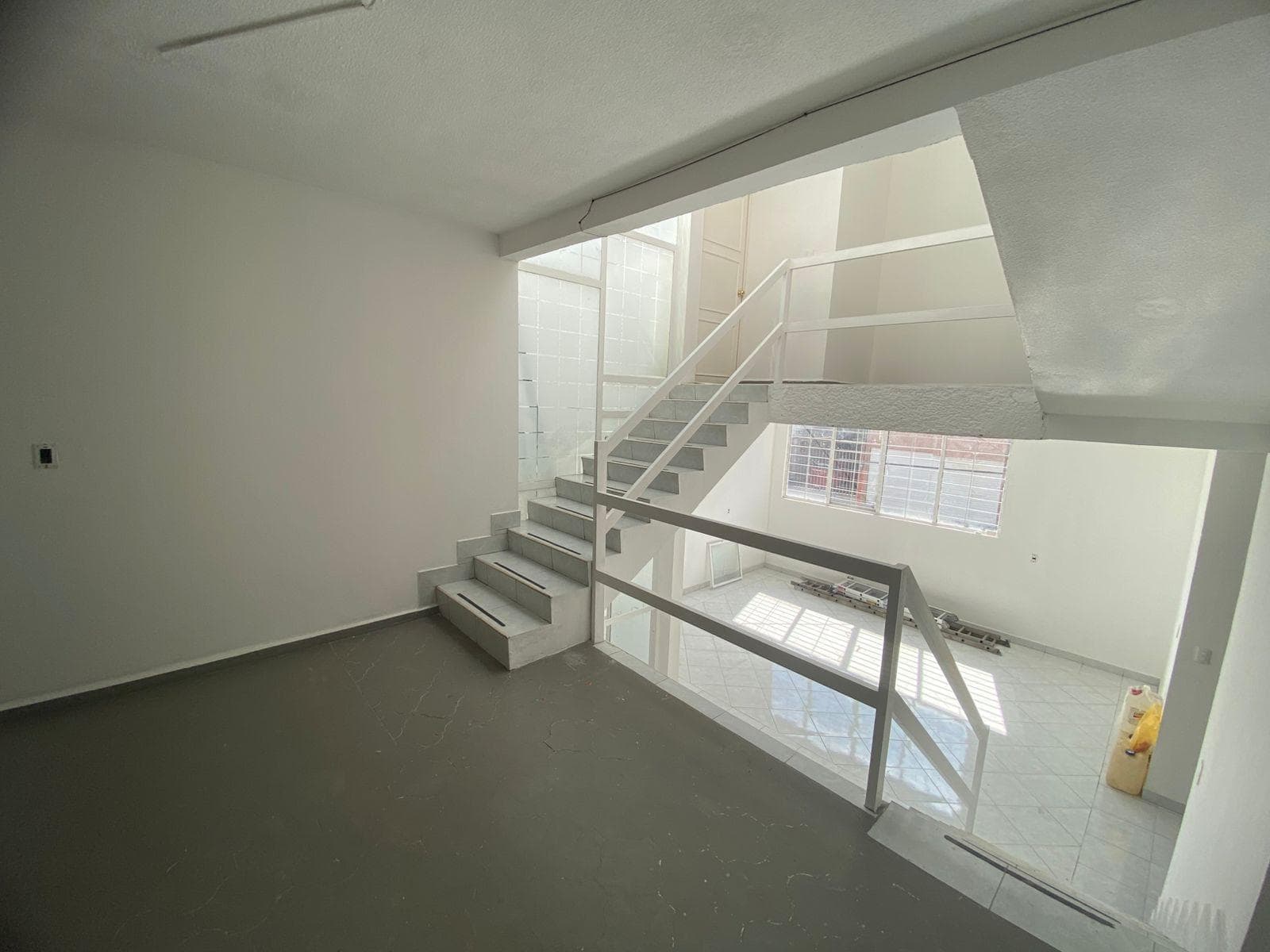 Corner House for Rent in Nueva Chapultepec