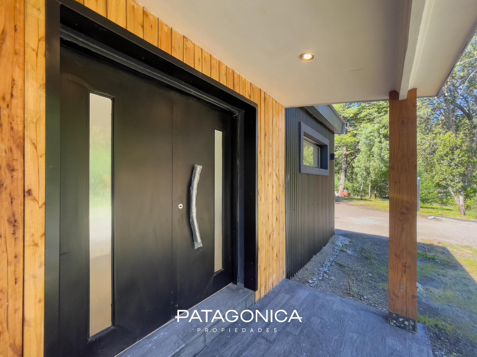 BRAND-NEW HOUSE FOR SALE. 3 rooms + tiny house. Las Balsas neighborhood