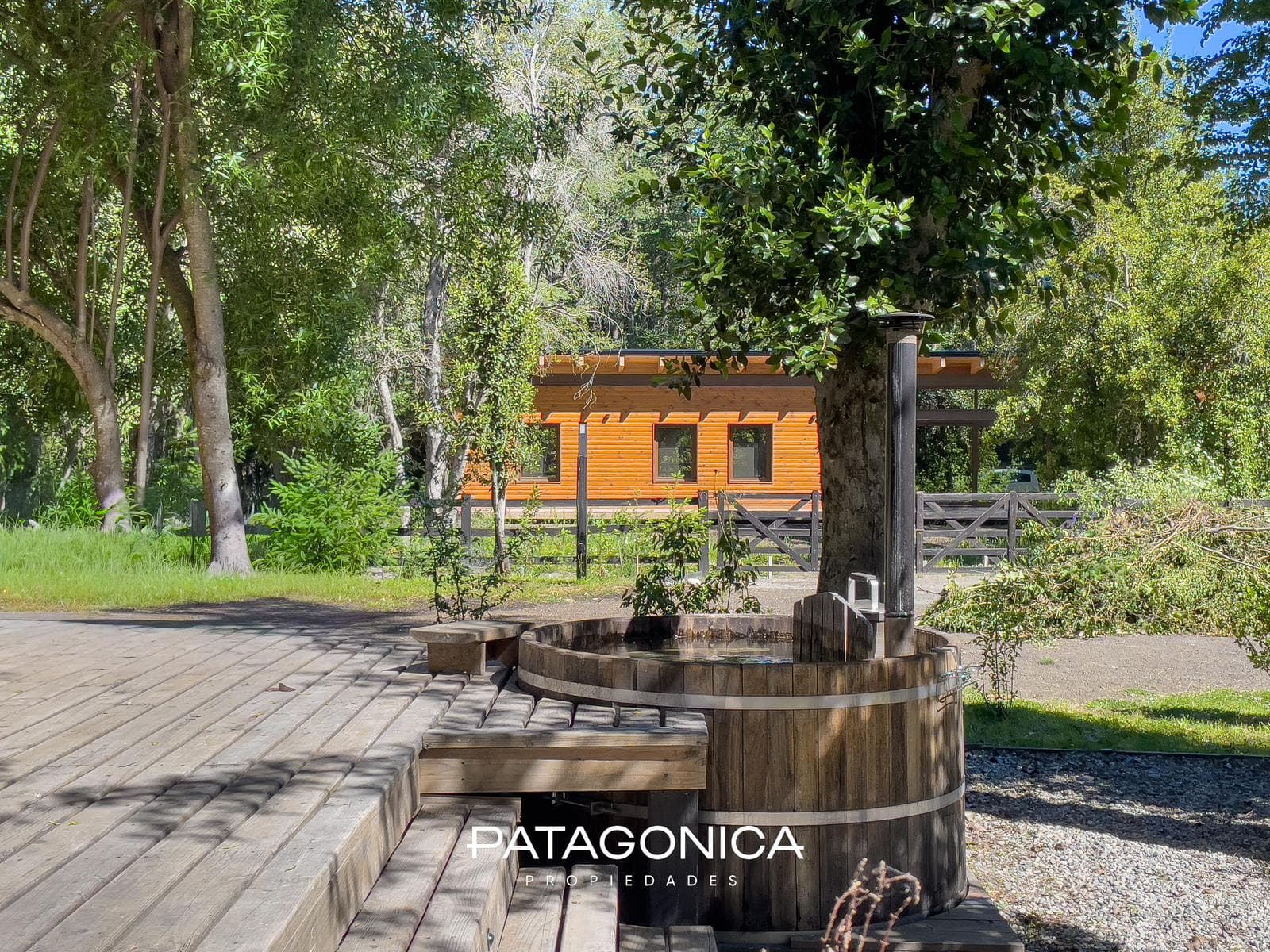 BRAND-NEW HOUSE FOR SALE. 3 rooms + tiny house. Las Balsas neighborhood