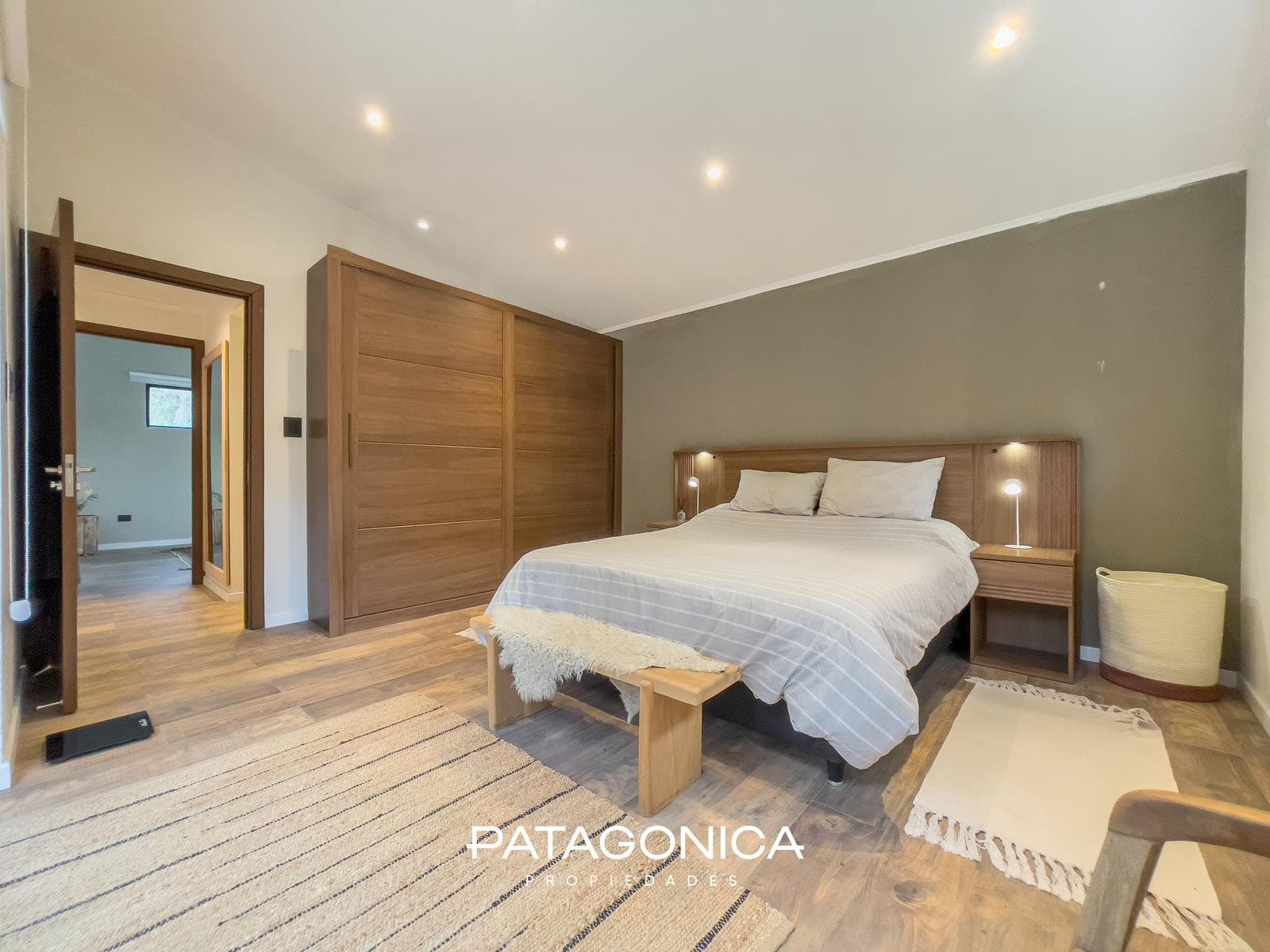 BRAND-NEW HOUSE FOR SALE. 3 rooms + tiny house. Las Balsas neighborhood