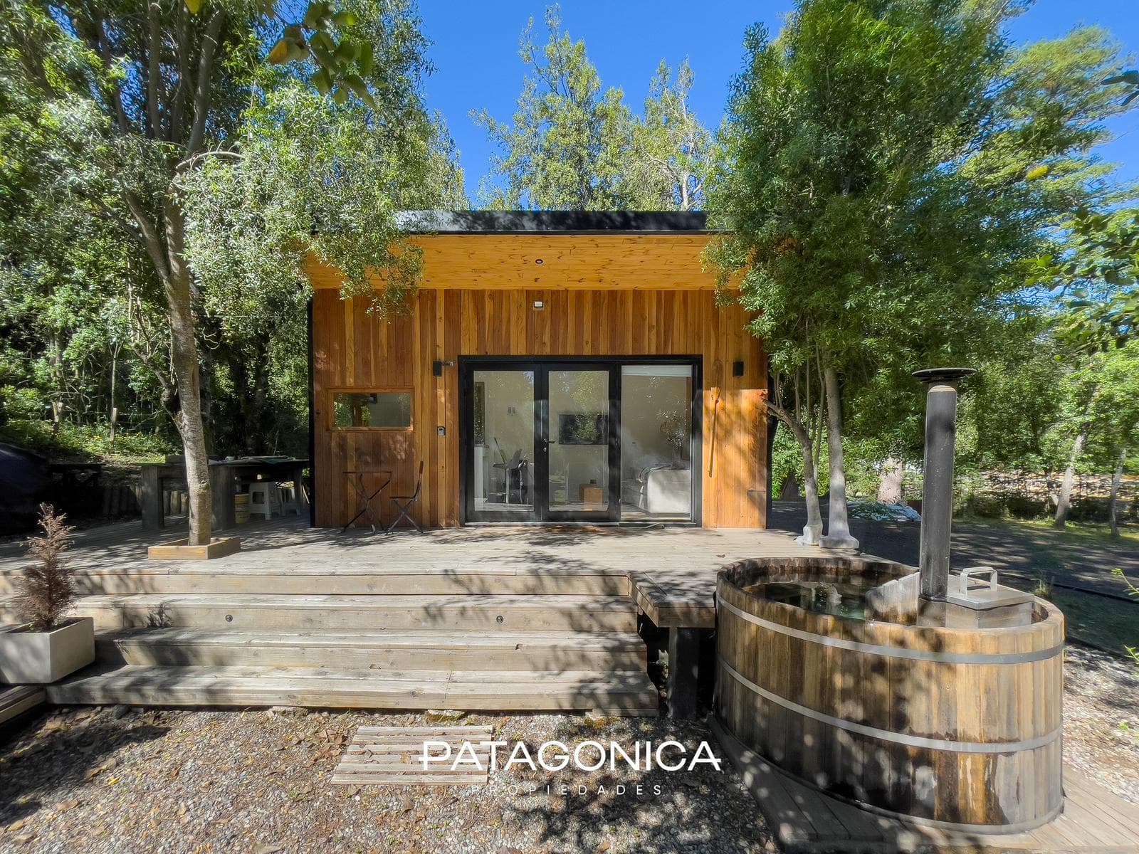 BRAND-NEW HOUSE FOR SALE. 3 rooms + tiny house. Las Balsas neighborhood