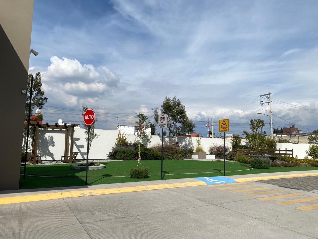 House for Sale in San Salvador Tizatlalli, Metepec