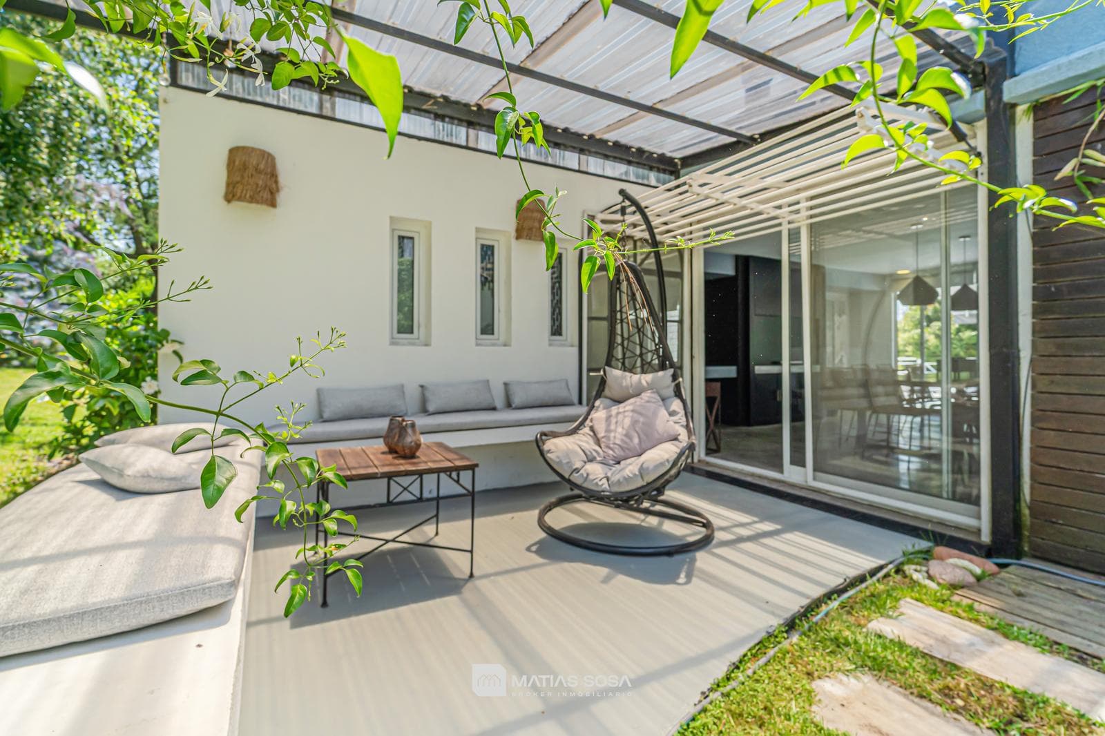 Casa en Sierra De Los Padres - Piscina - Moderna