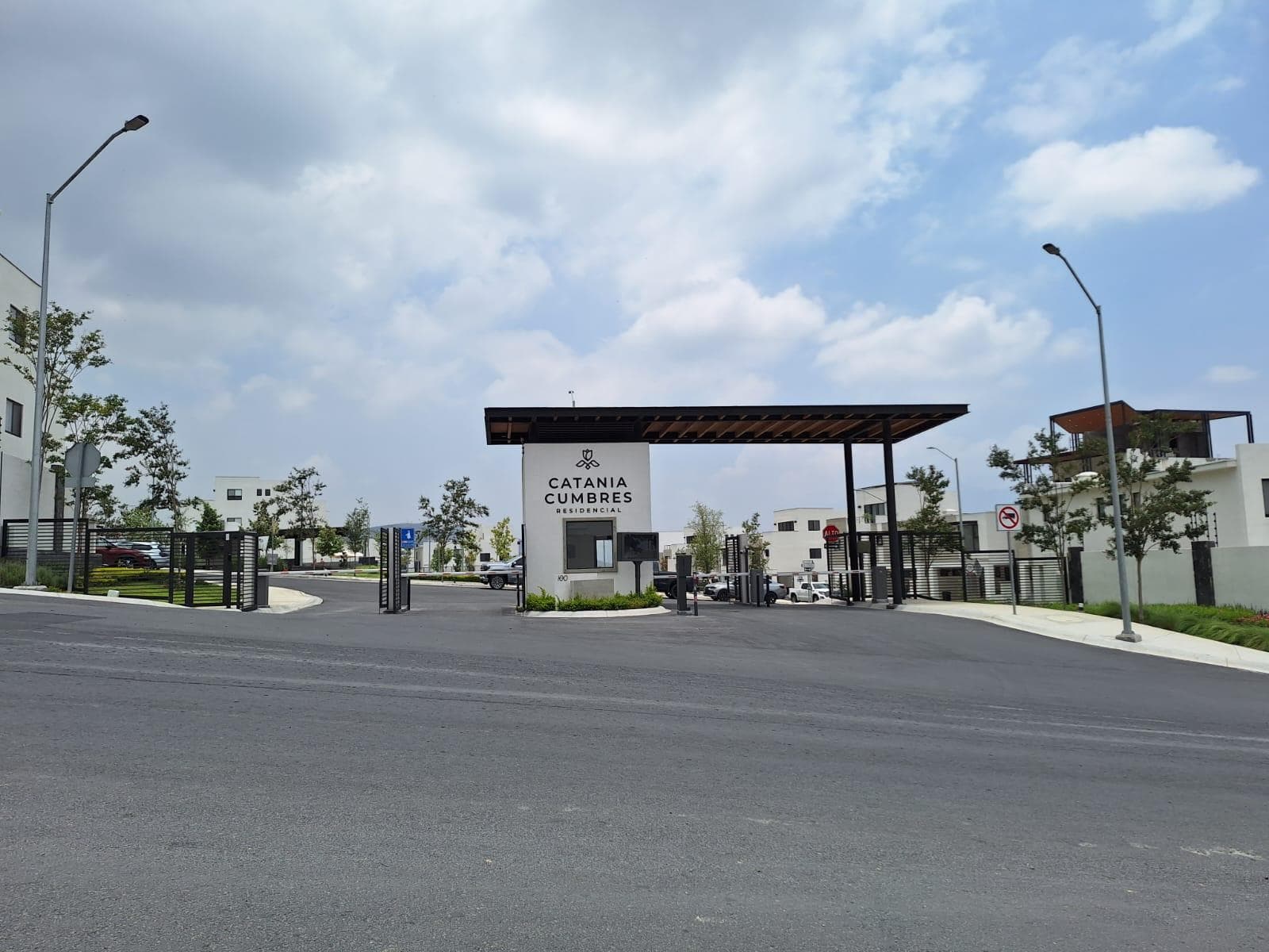 HOUSE FOR RENT IN CATANIA CUMBRES