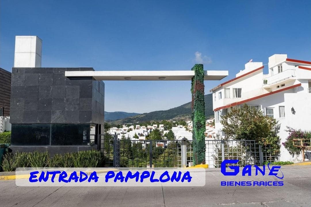 Land for Sale in Puerta de Pamplona, Bosque Esmeralda, Atizapán