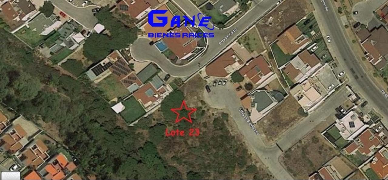 Land for Sale in Puerta de Pamplona, Bosque Esmeralda, Atizapán