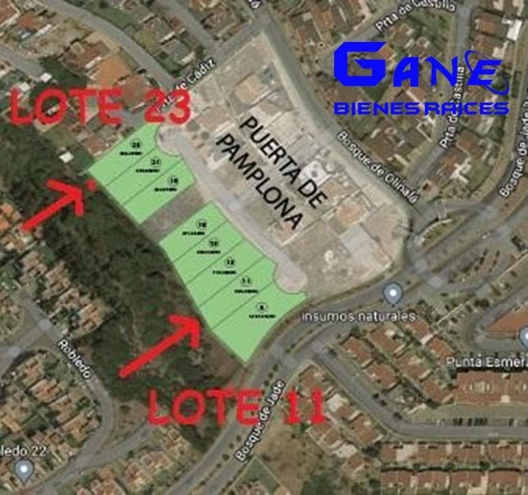 Land for Sale in Puerta de Pamplona, Bosque Esmeralda, Atizapán