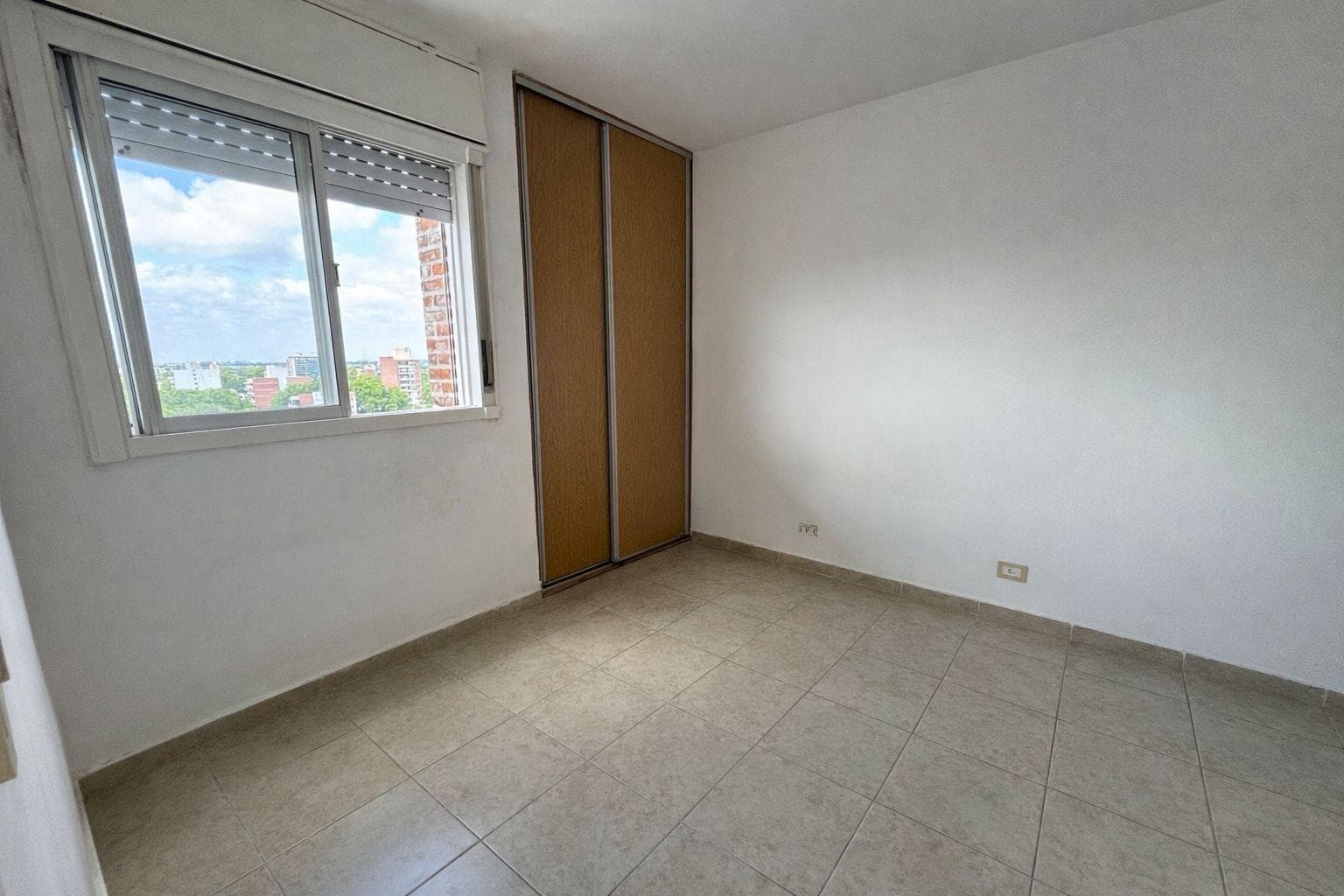 1-Bedroom Apartment for Sale with Private Terrace in the Echesortu Neighborhood, Rosario