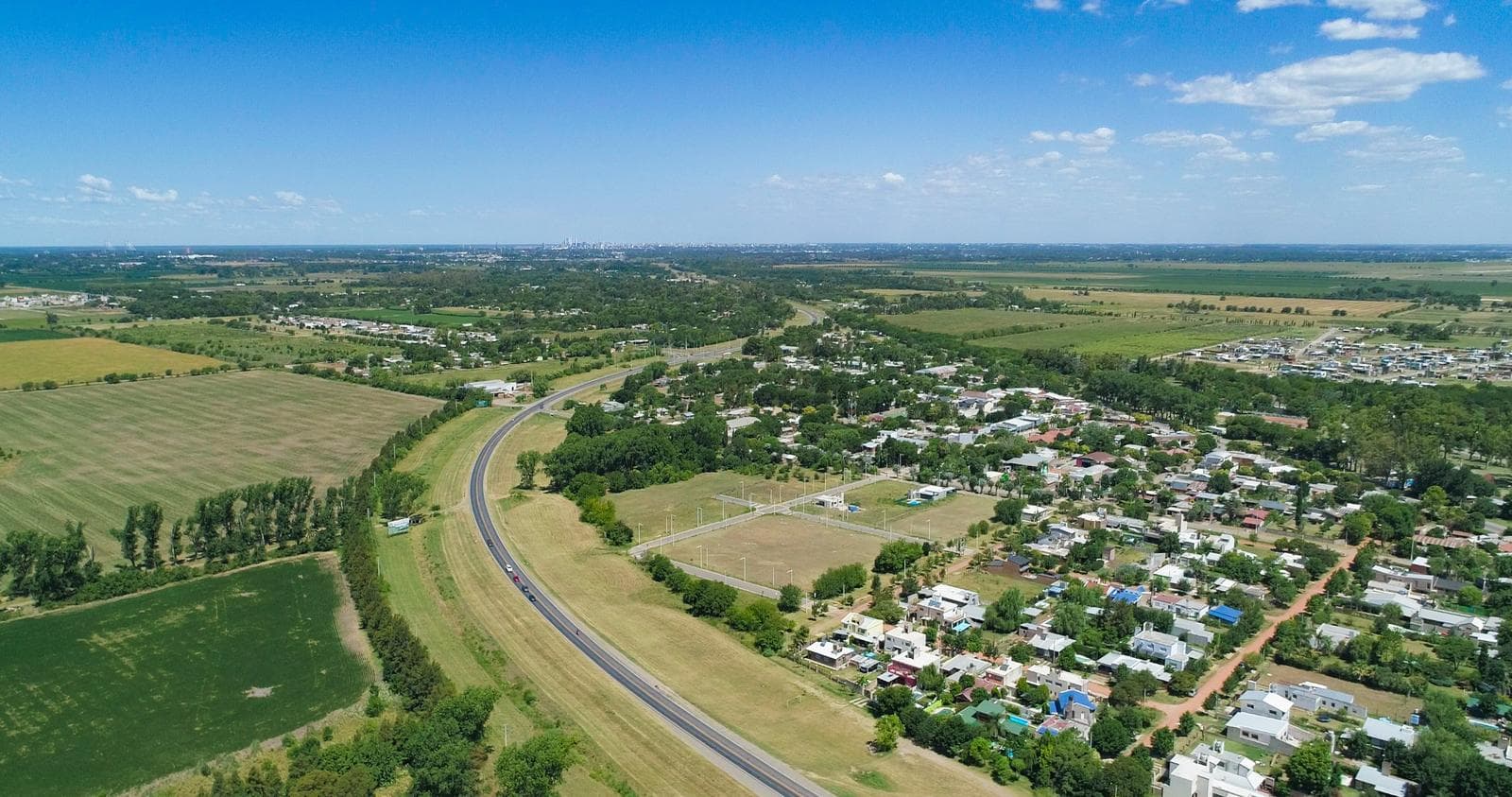 Opportunity: Title-Deeded Land for Sale with Utilities in Downtown Ibarlucea.