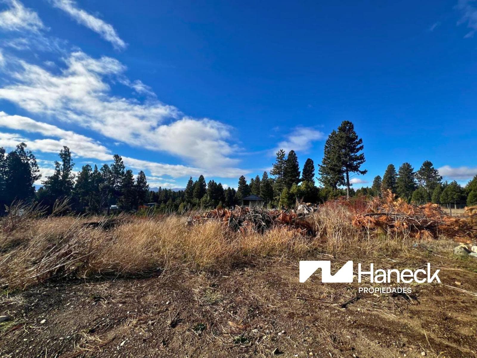 Land in Solares del Este
