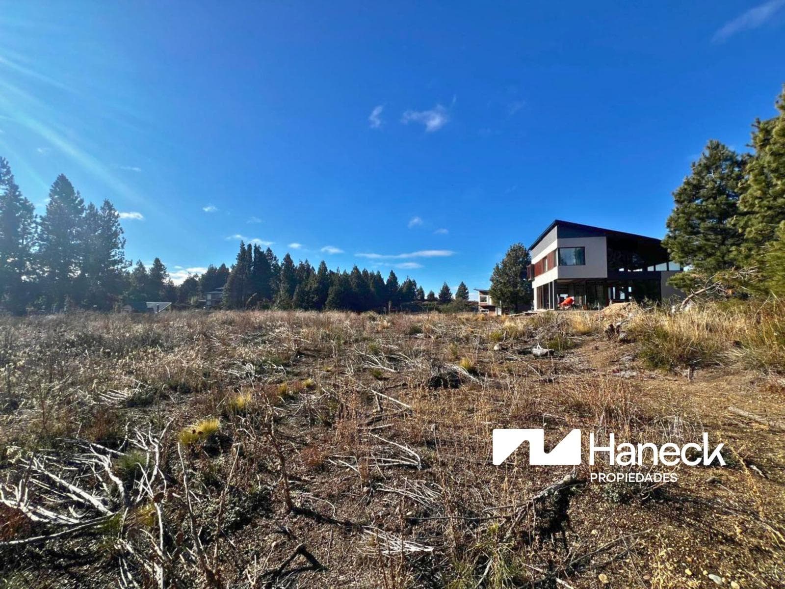 Land in Solares del Este