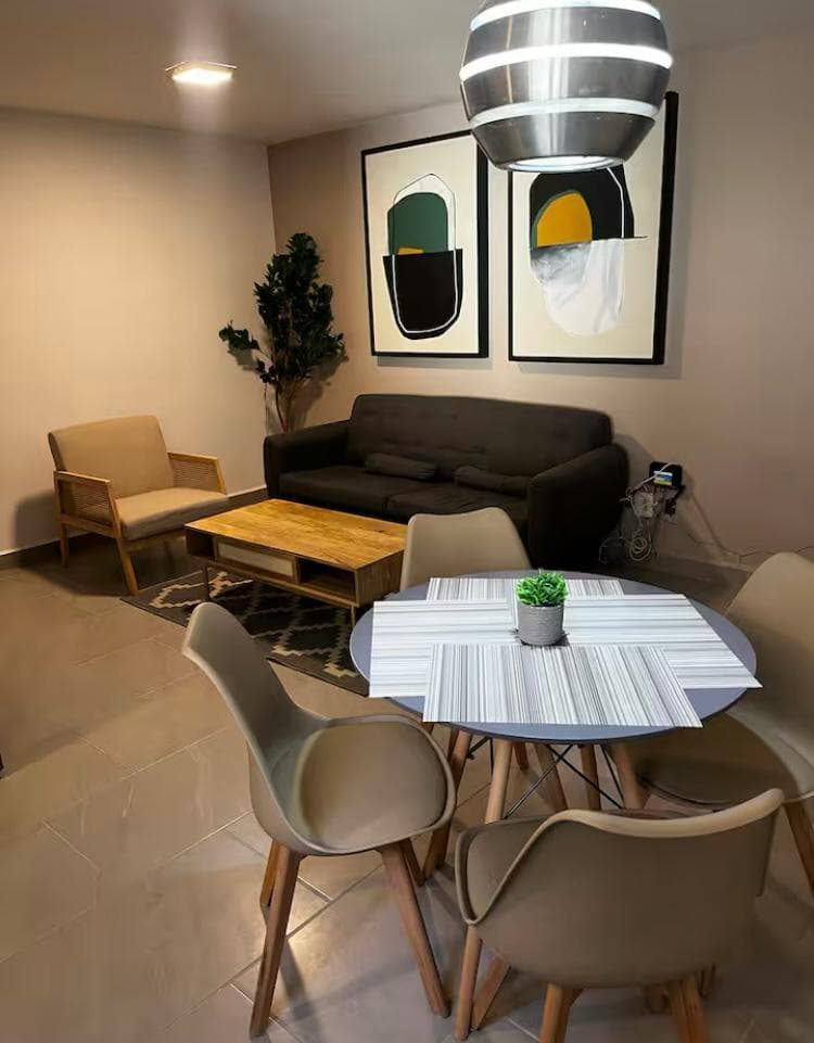 Departamento Amueblado en Planta Baja con 2 Recámaras en Torre del Lago
