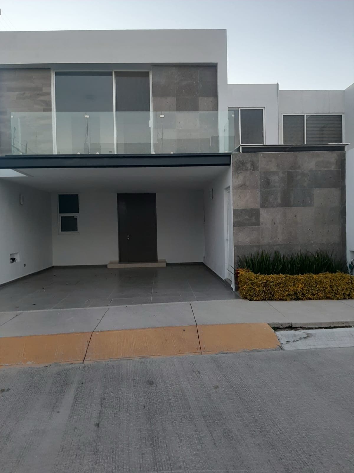 Home - El Llano