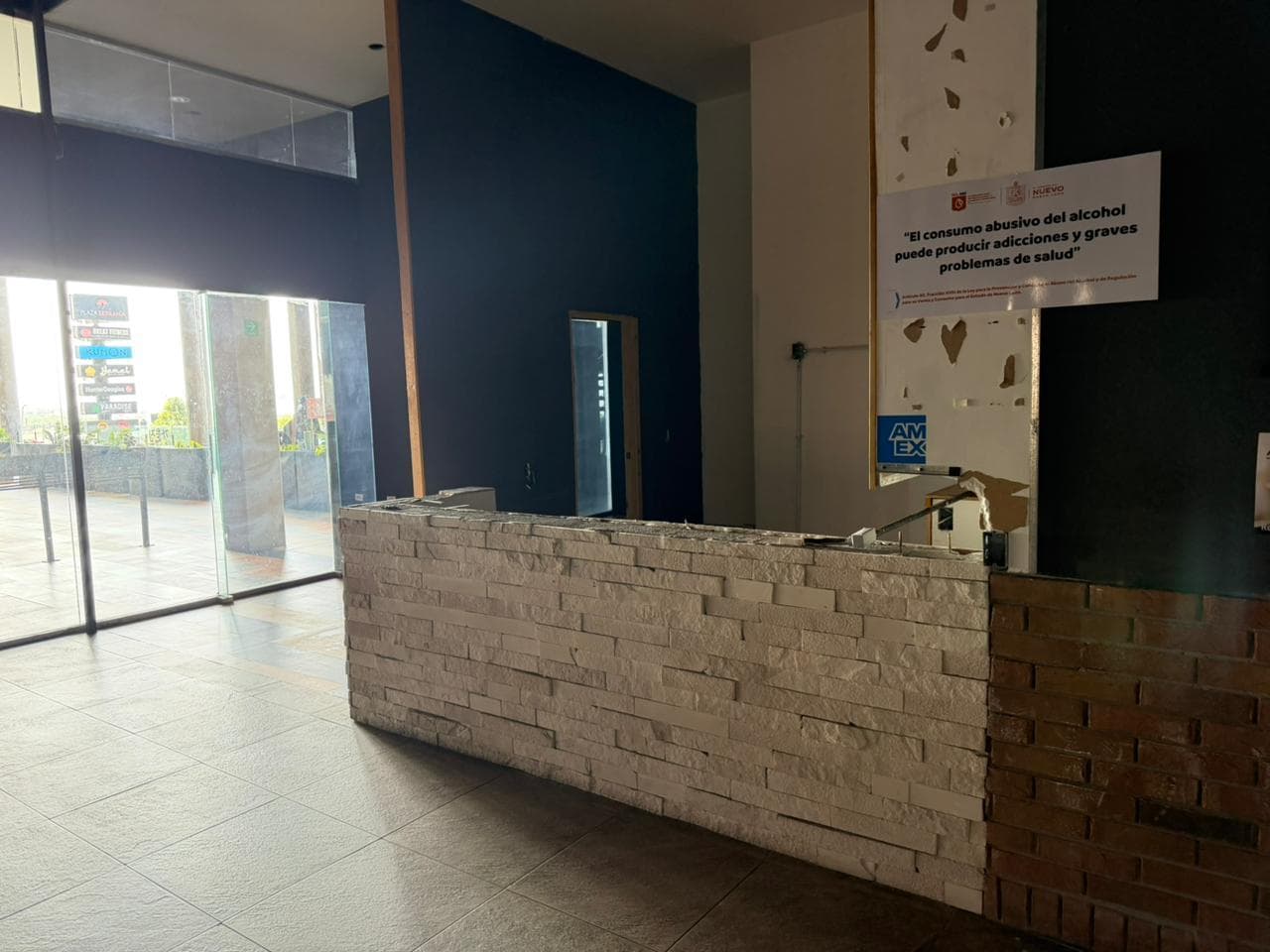 COMMERCIAL SPACE FOR RENT IN CUMBRES ELITE
