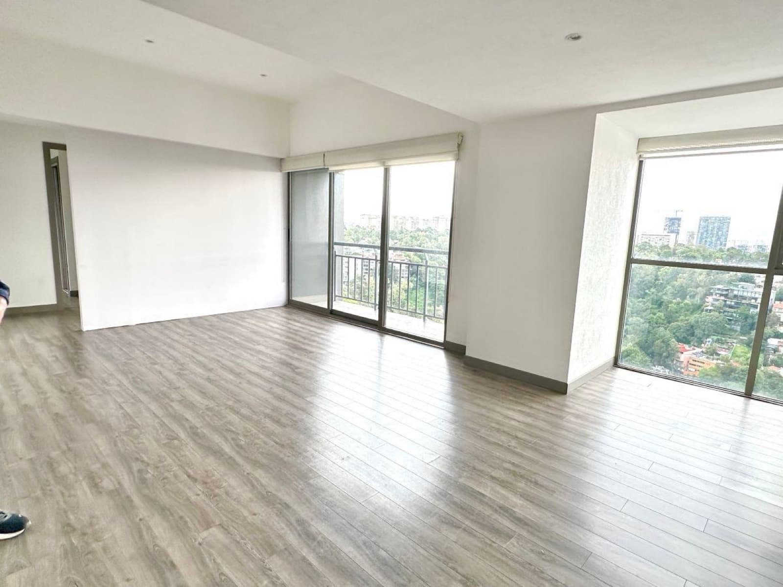 Apartment for sale in Santa Fe, Be Grand Lomas: 2 bedrooms, balcony, amenities, security—a great opportunity