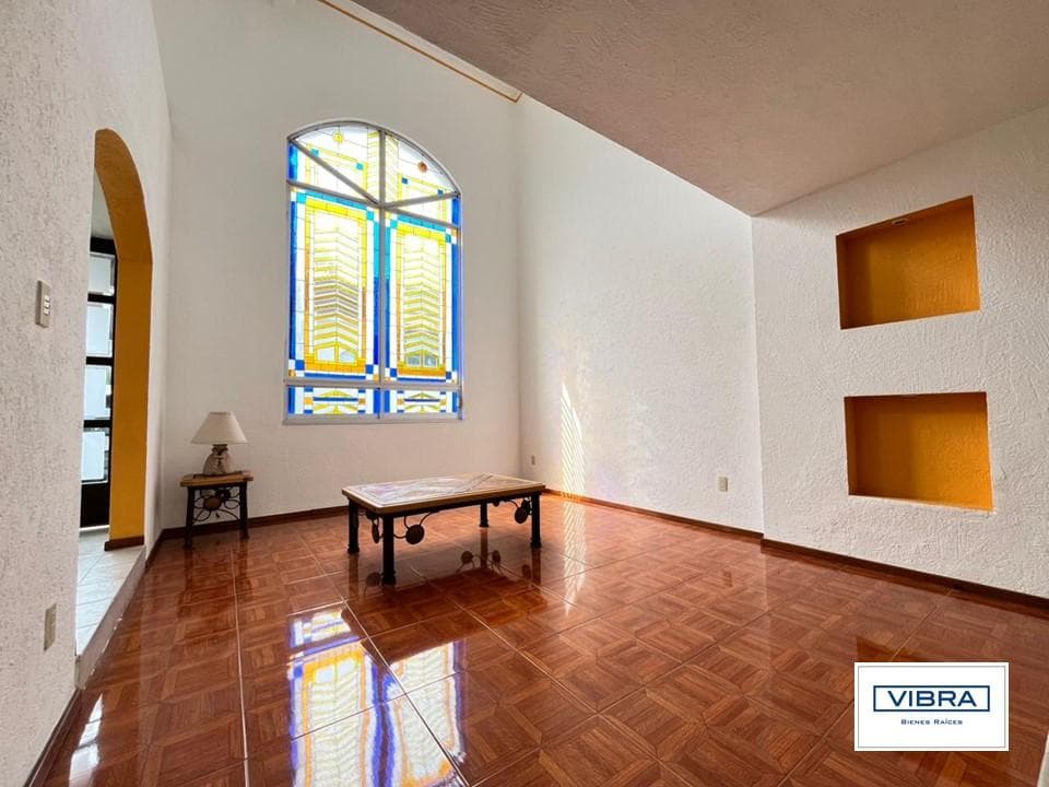 House in a condominium complex in Miguel Hidalgo, Section 1A