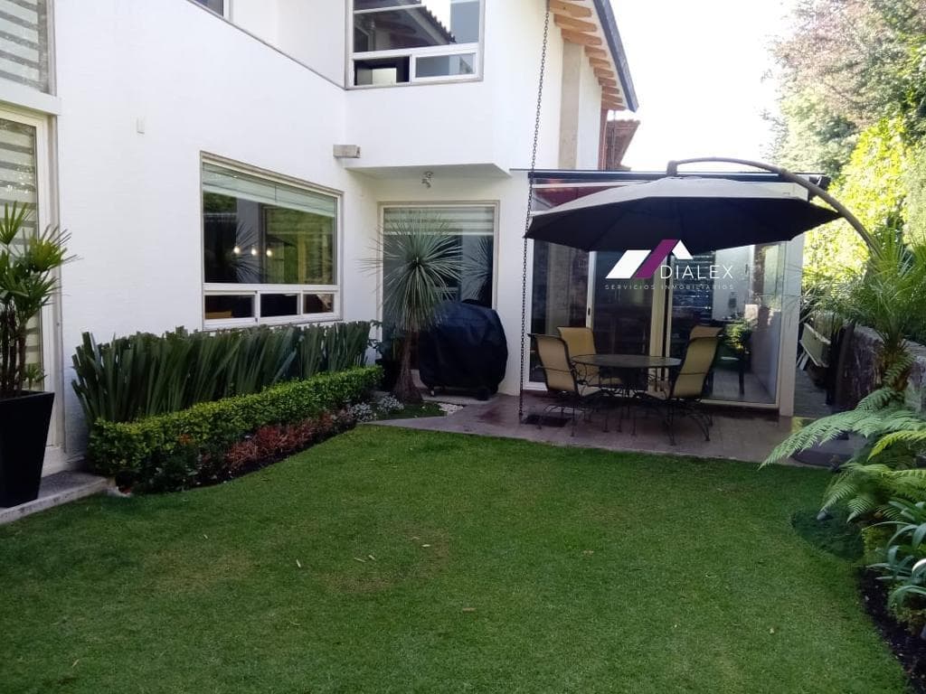 FOR SALE: House at LOS ENCINOS GOLF CLUB, State of Mexico - 4 Bedrooms | 4 Parking Spaces | 492 M2