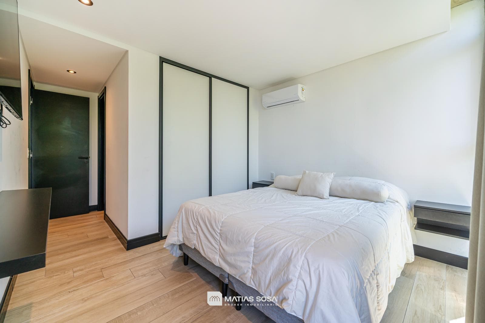 For Sale - Apartment - 3 Rooms - Terrace and Private Pool - Residencias Olavarria - Güemes Area