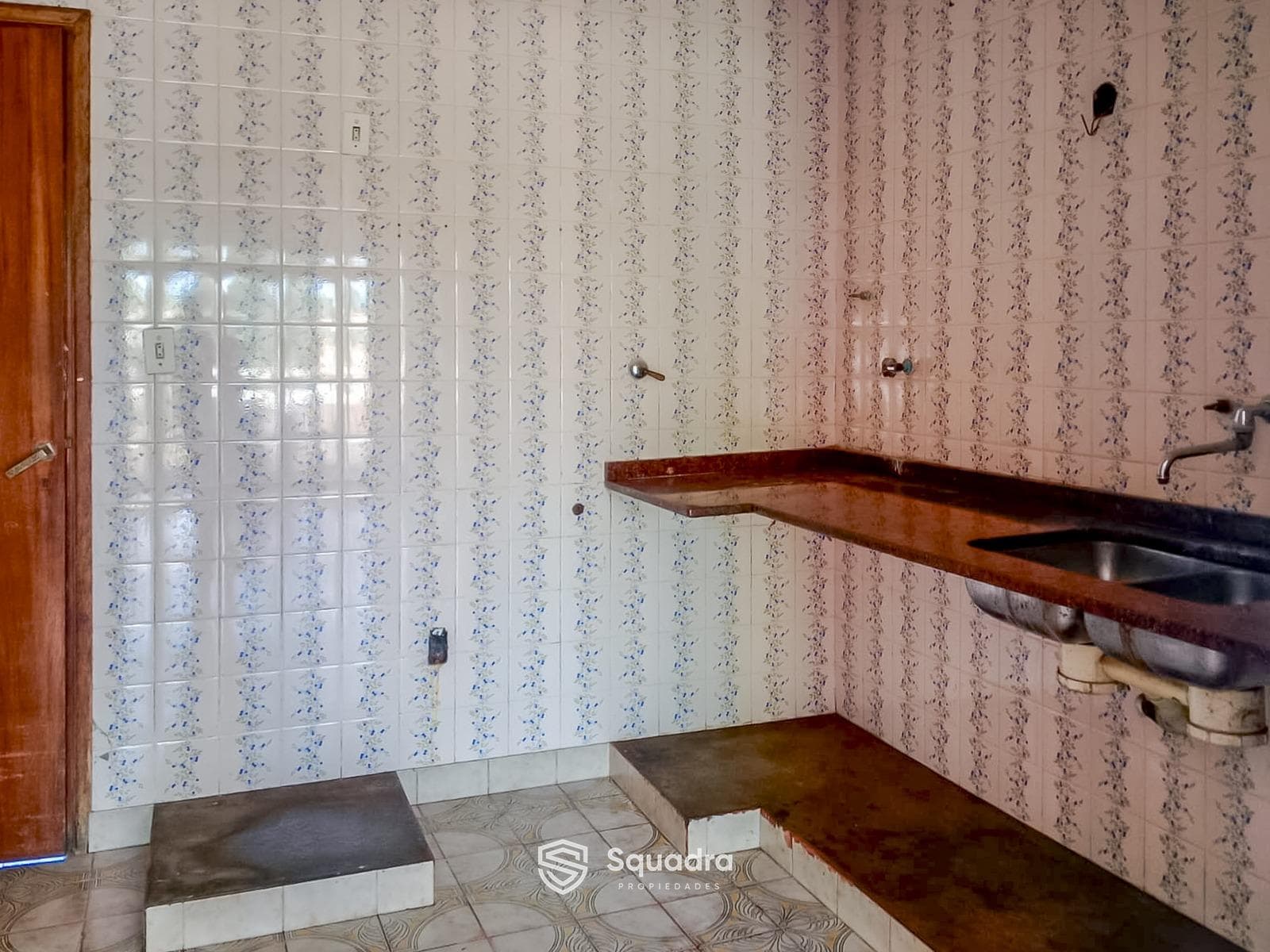 FOR SALE - Two-story house - Totoras, Santa Fe.