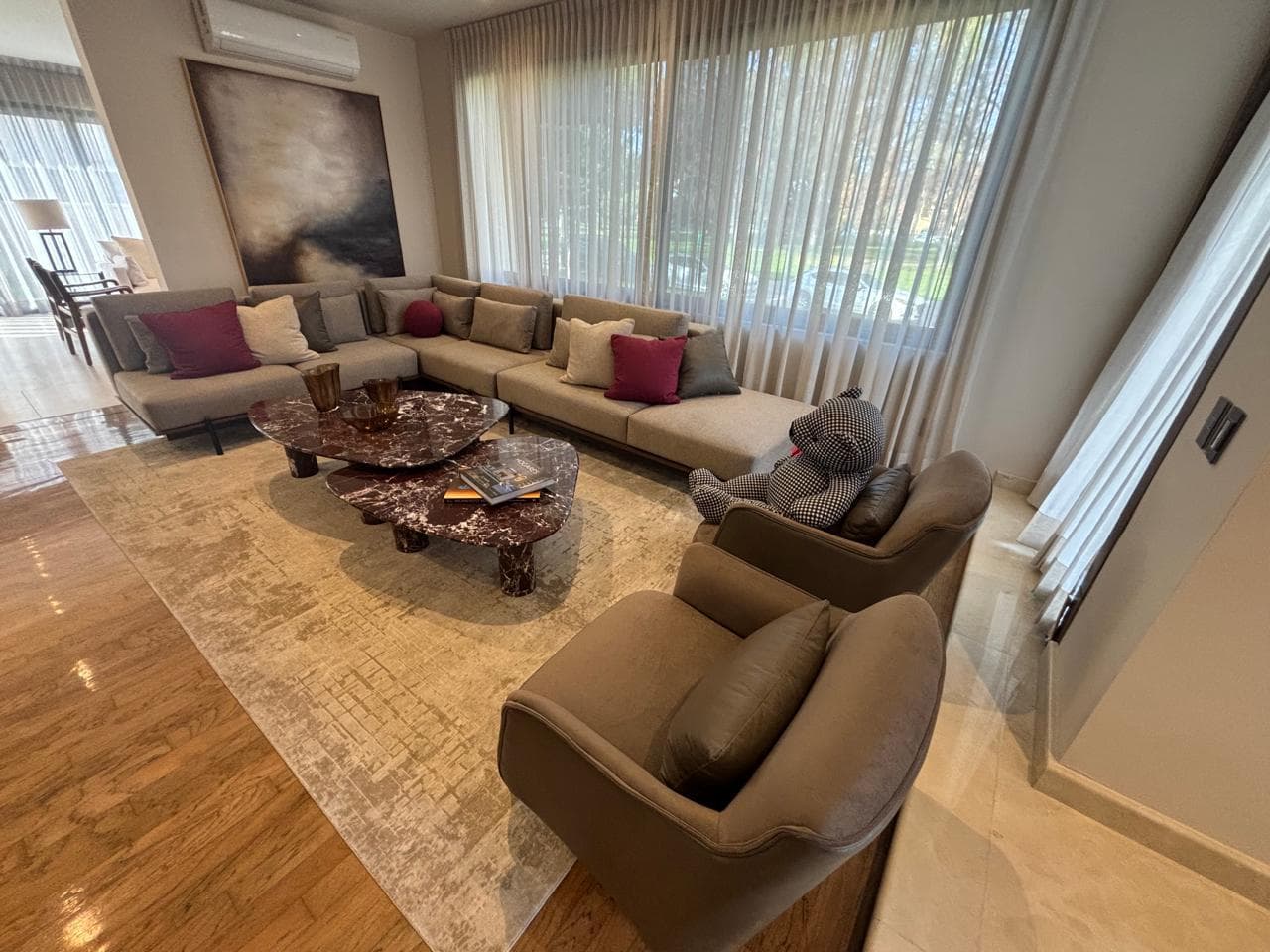 Luxury Home in Valle Real