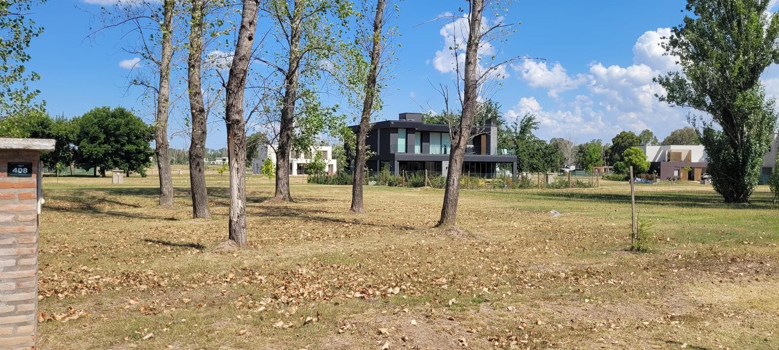 Interior lot with two plots in Azzurra Tortugas
