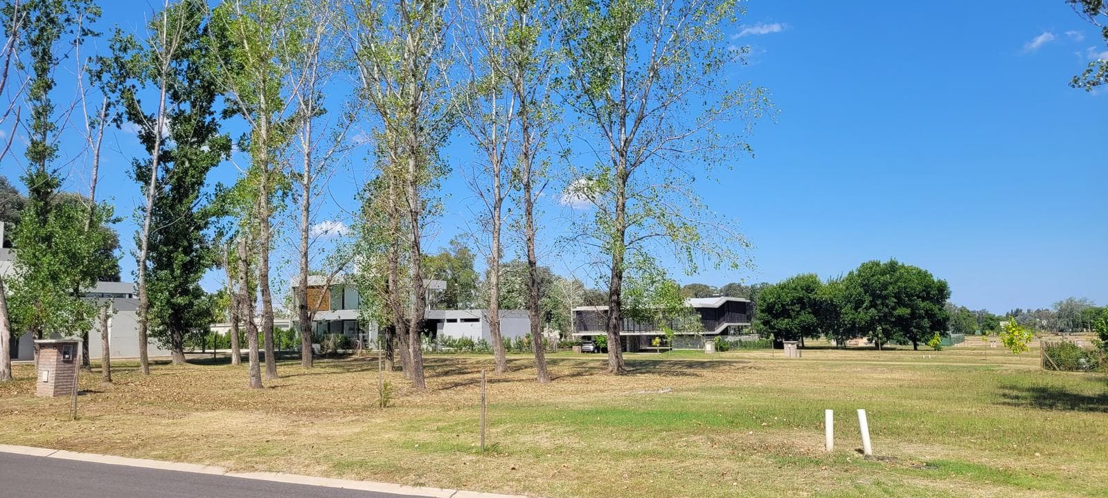 Interior lot with two plots in Azzurra Tortugas