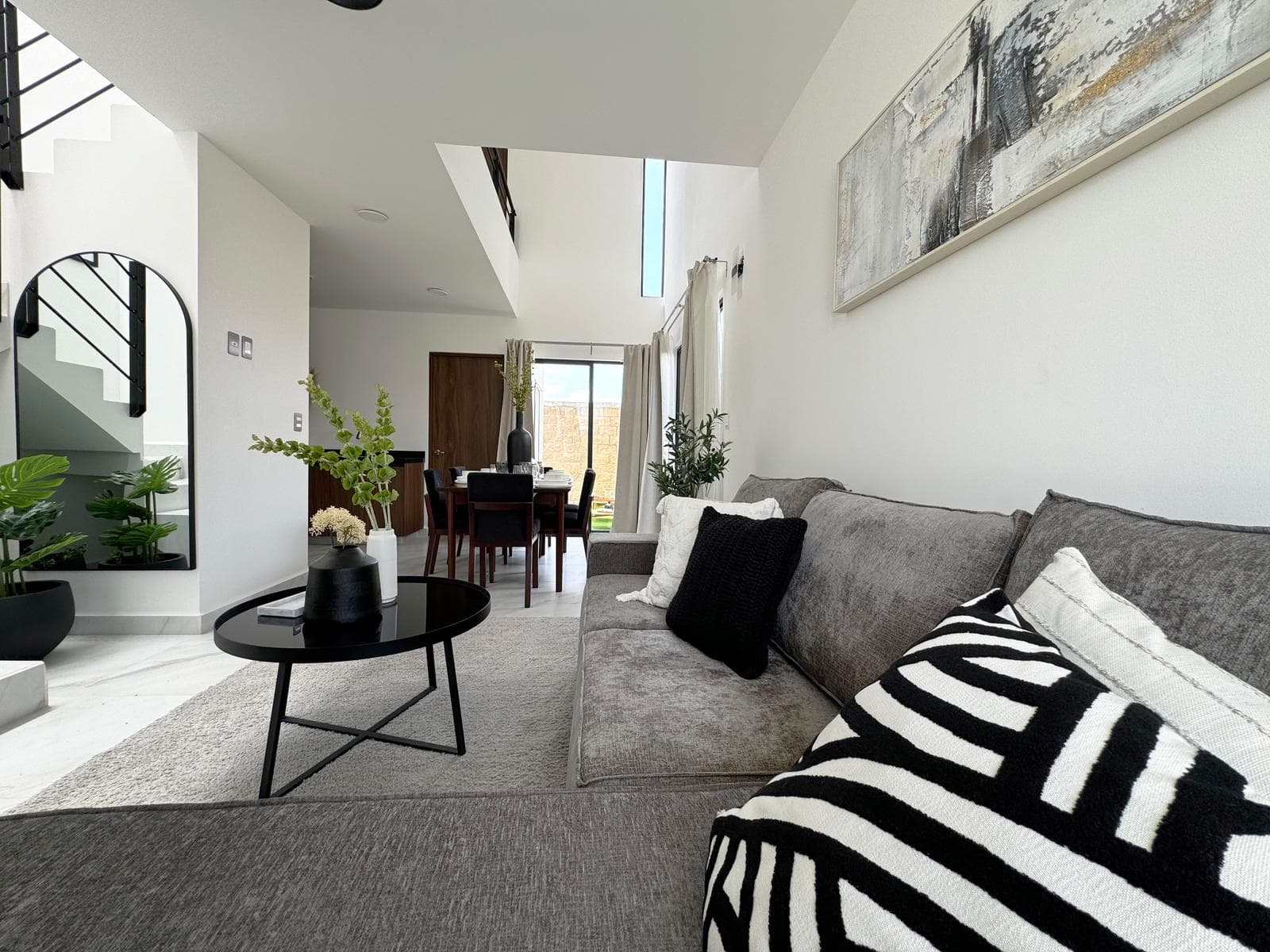 Casa Nueva con 3 Recámaras y 3 baños completos, amenidades y casa club