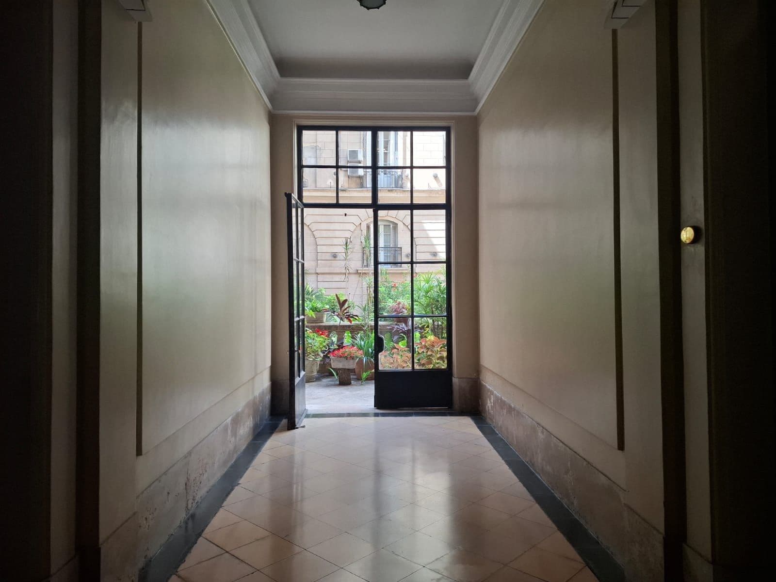 Apartment for Sale in the "Professional Category" in an Iconic Building Designed by Architect Alejandro Bustillo