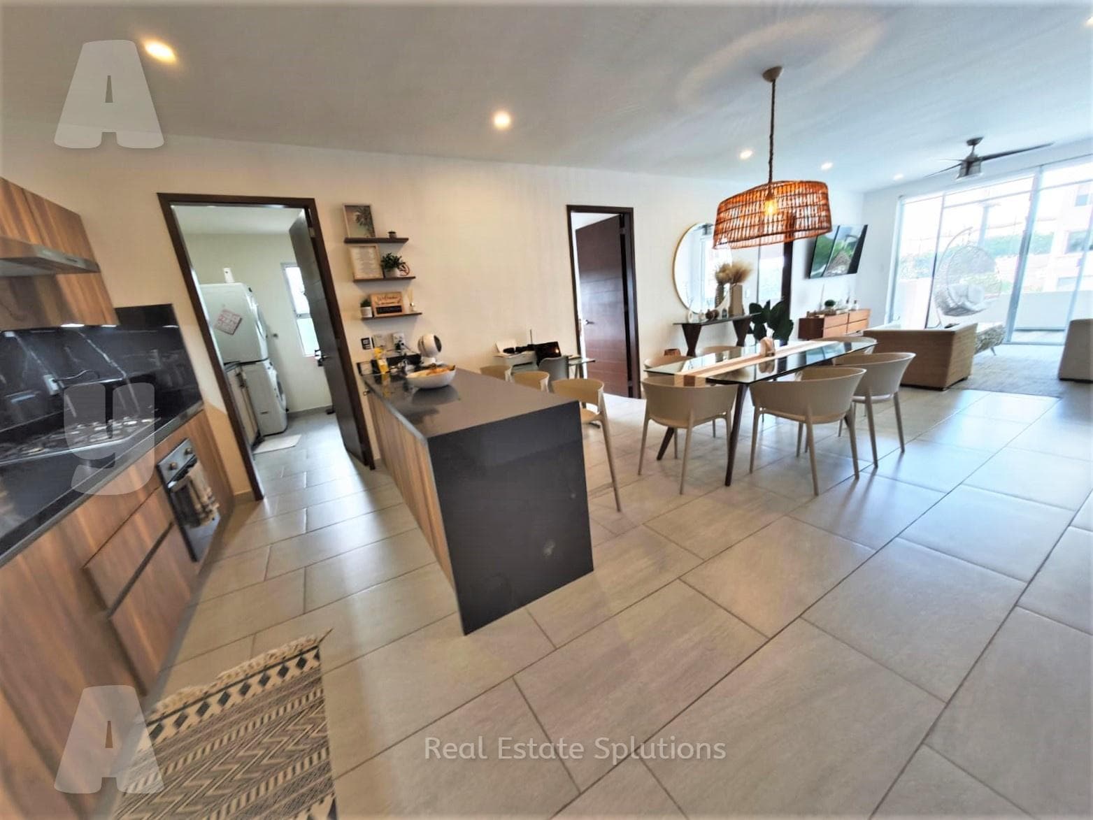 Apartment for Sale, 3 Bedrooms, FURNISHED, Av. Prol. La Luna, Cancún.