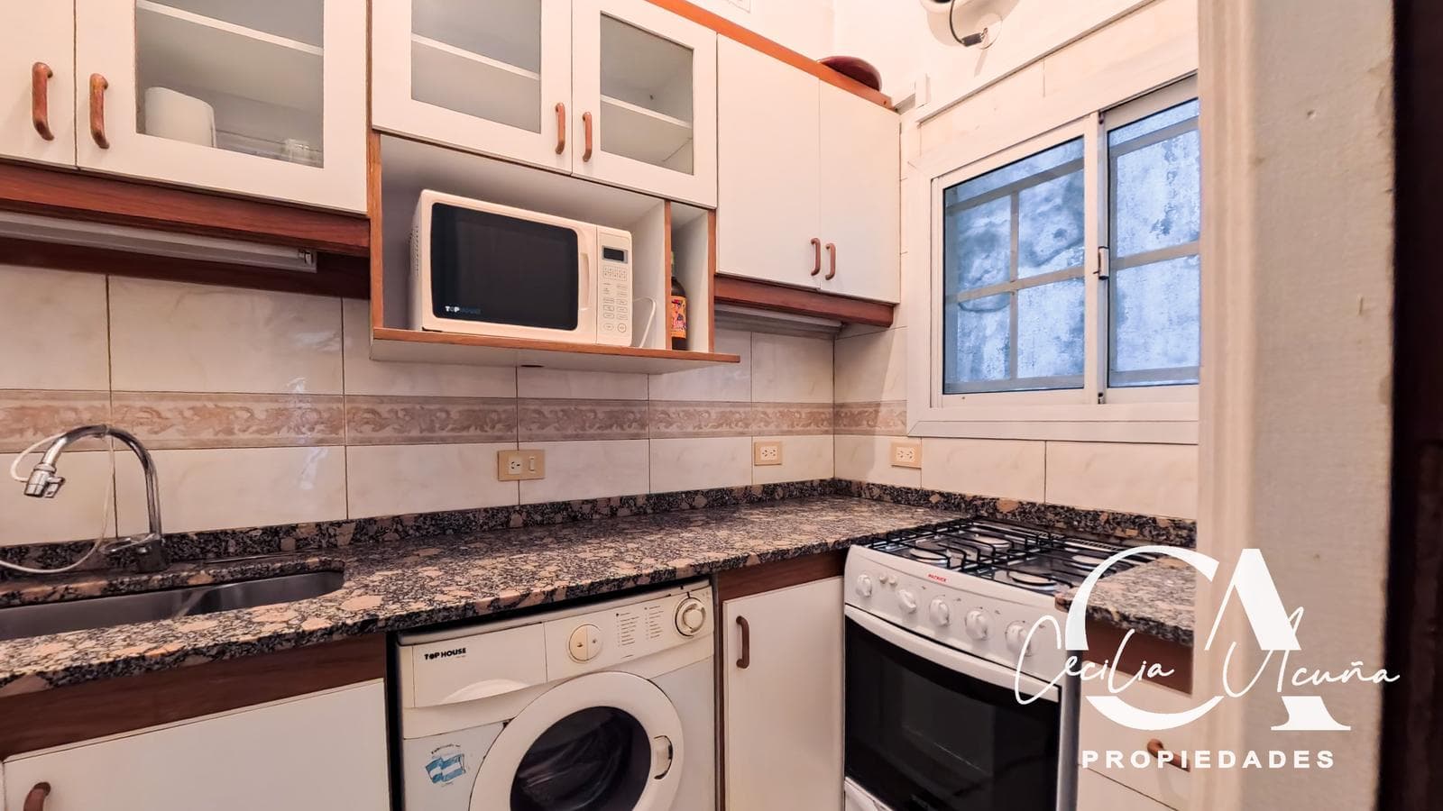 Apartment for Sale in Barrio Norte: 3 Rooms