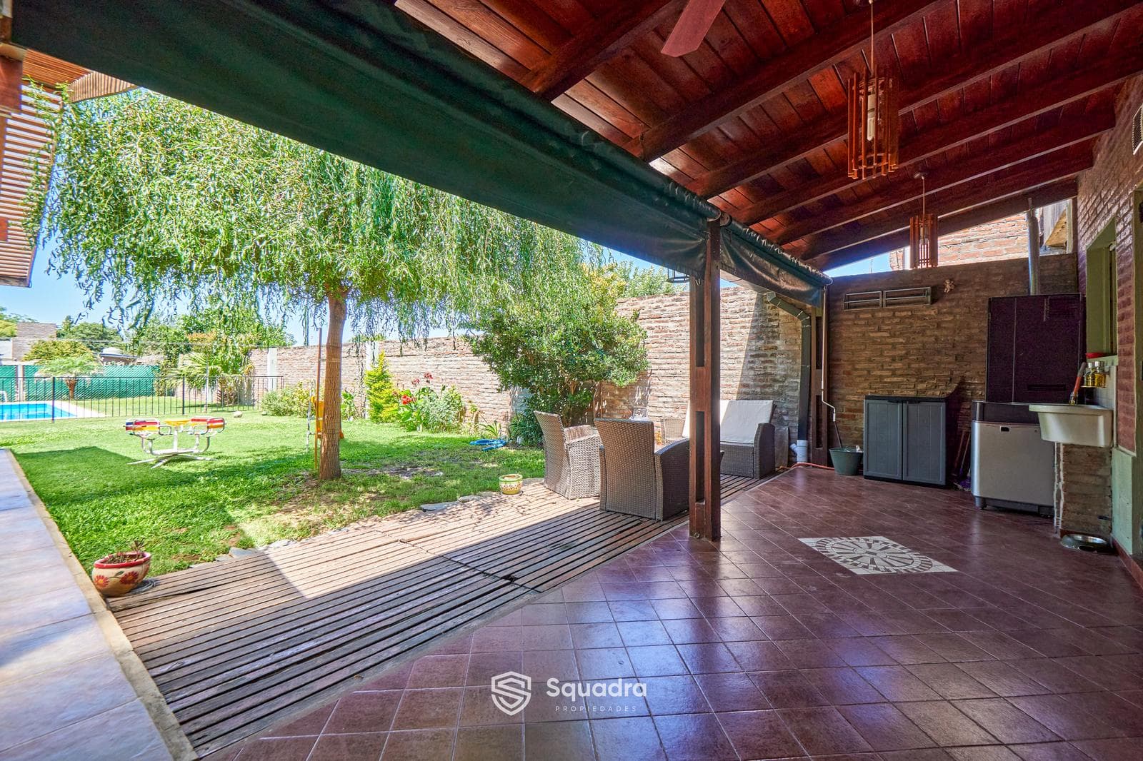 FOR SALE / EXCHANGE - 3-bedroom house with a yard and pool. Pueblo Esther