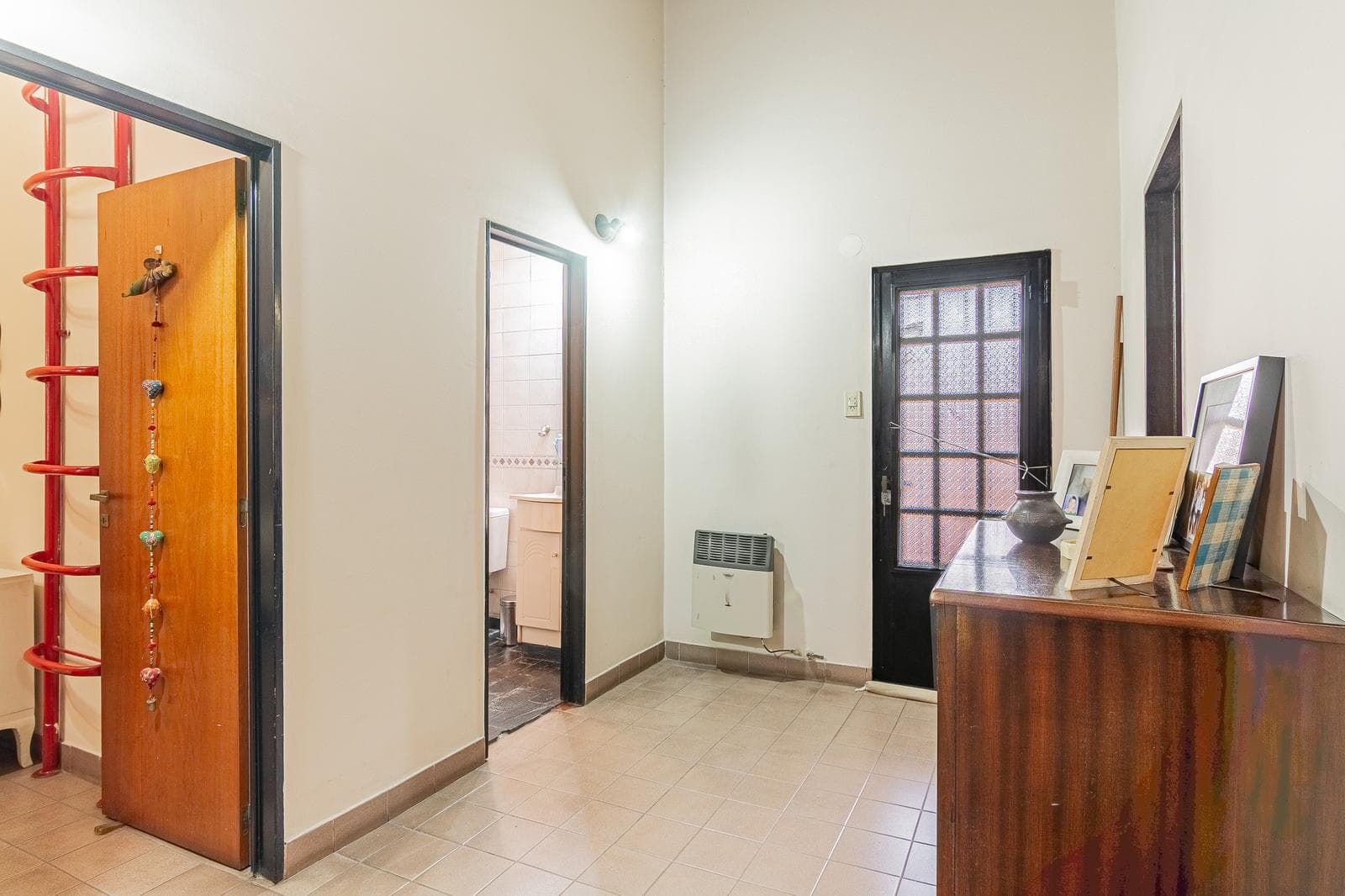 Multifamily Home in Villa Lugano