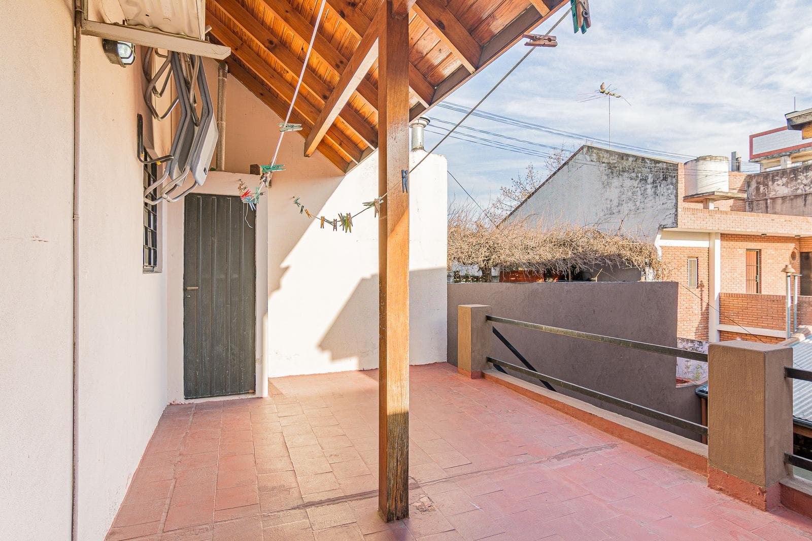 Multifamily Home in Villa Lugano