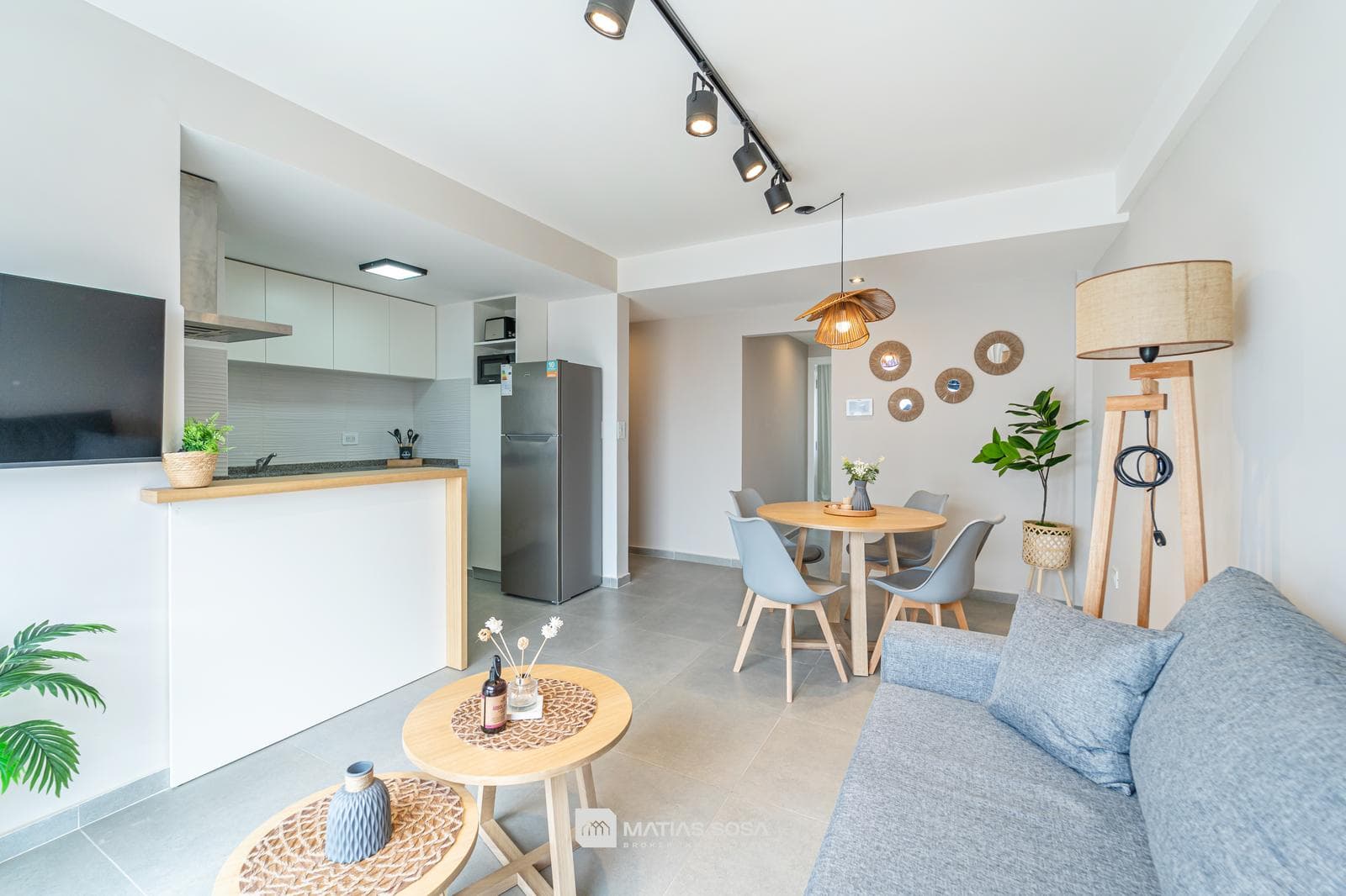 For Sale - 2-room apartment - Renovated and furnished - Ocean view