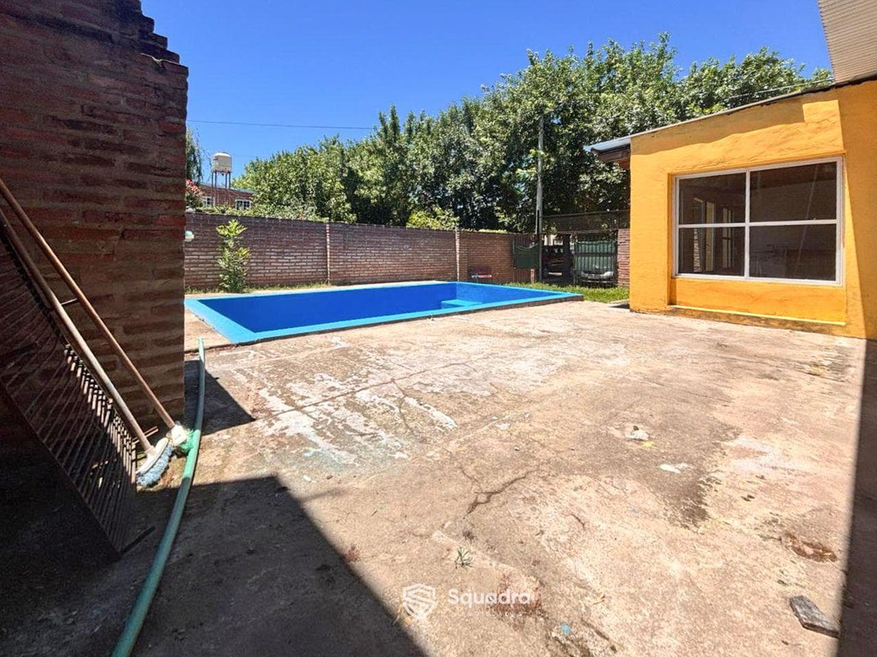 FOR SALE - Barbecue Pavilion/House with BBQ, Garden, and Pool - Ibarlucea.