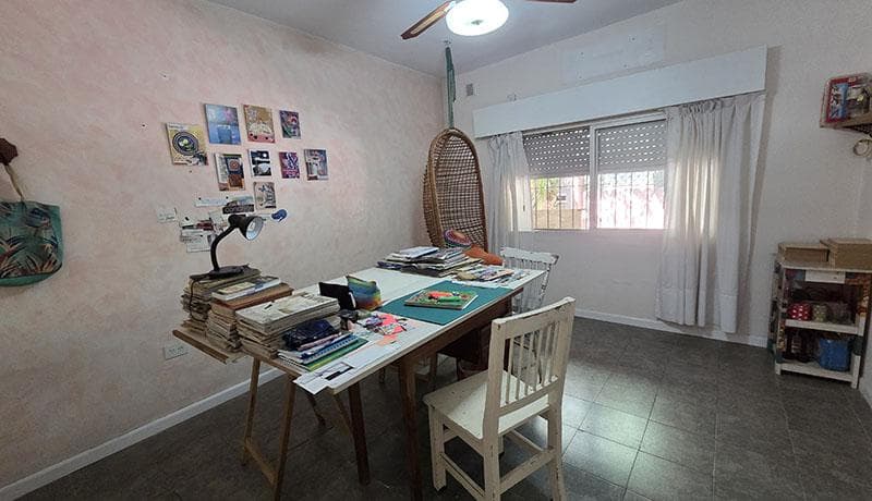 QUALIFIES FOR A LOAN: House for Sale with Guest House in Troncos del Talar