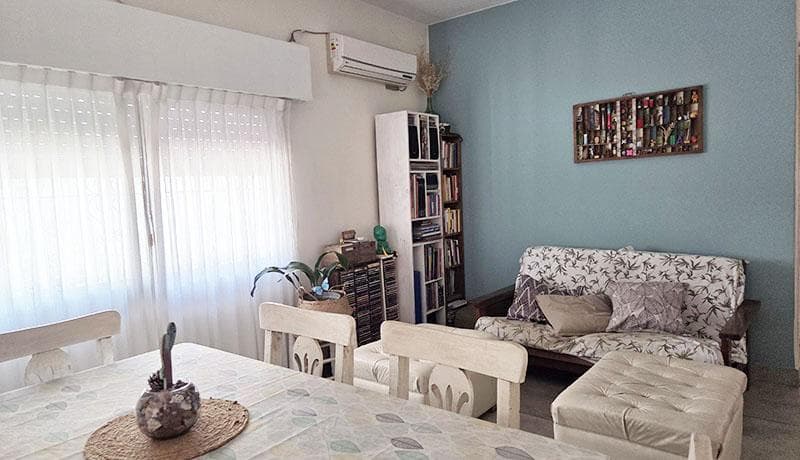 QUALIFIES FOR A LOAN: House for Sale with Guest House in Troncos del Talar