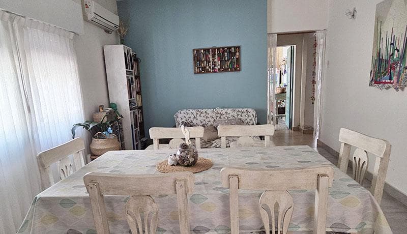 QUALIFIES FOR A LOAN: House for Sale with Guest House in Troncos del Talar