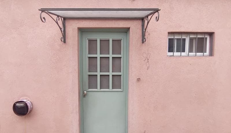 QUALIFIES FOR A LOAN: House for Sale with Guest House in Troncos del Talar