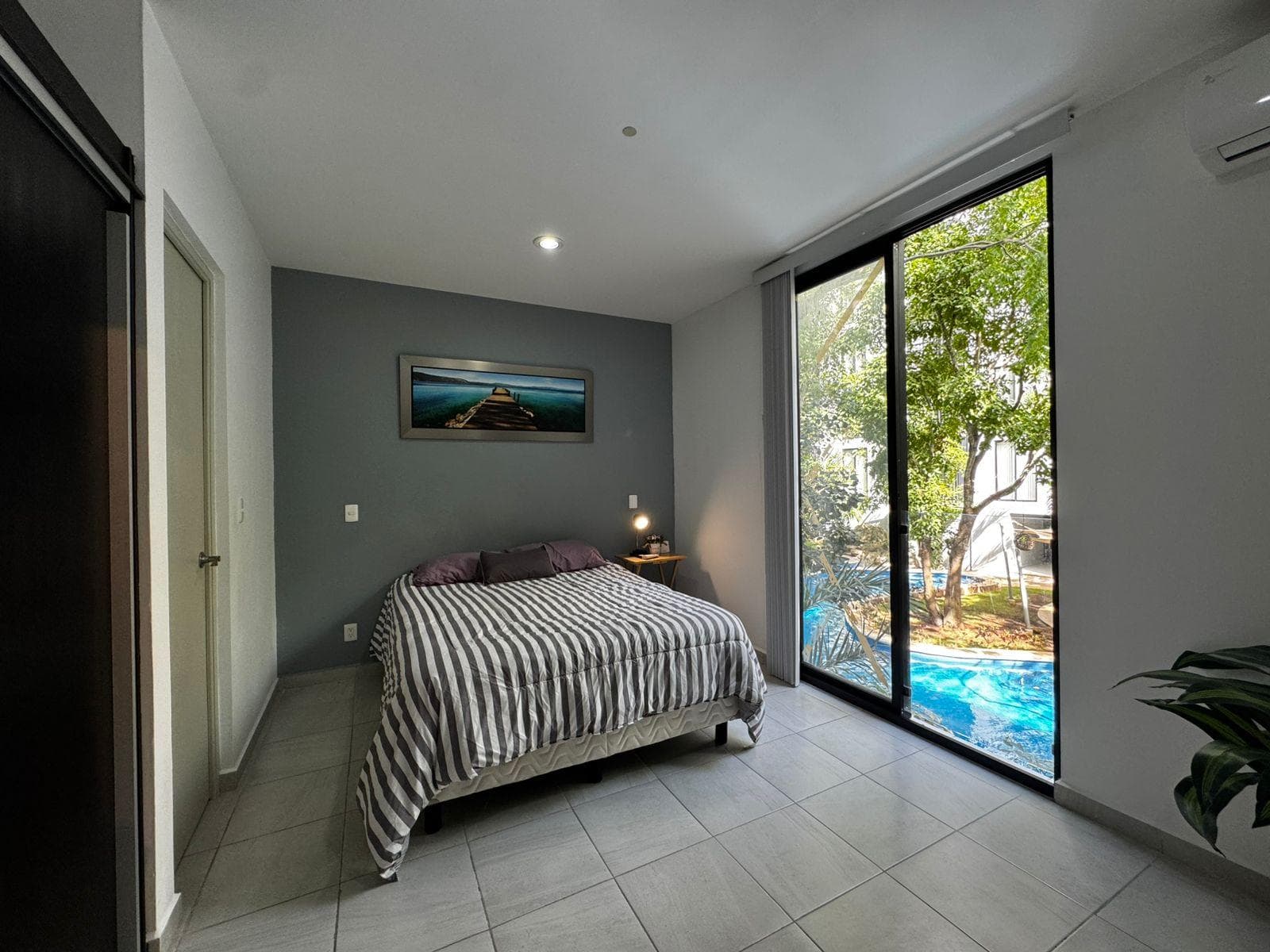 Fully Equipped and Furnished 2-Bedroom Apartment