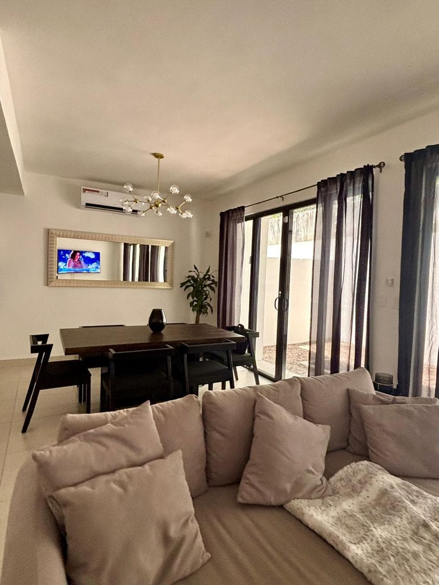 3-Bedroom House, Furnished and Fully Equipped in Playa del Carmen