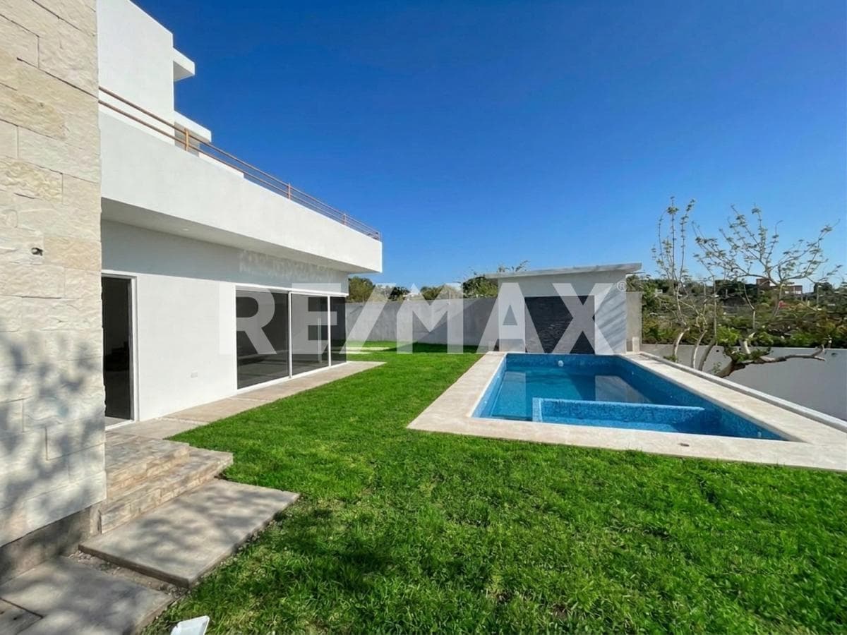 House for Sale in Morelos, Altos de Oaxtepec