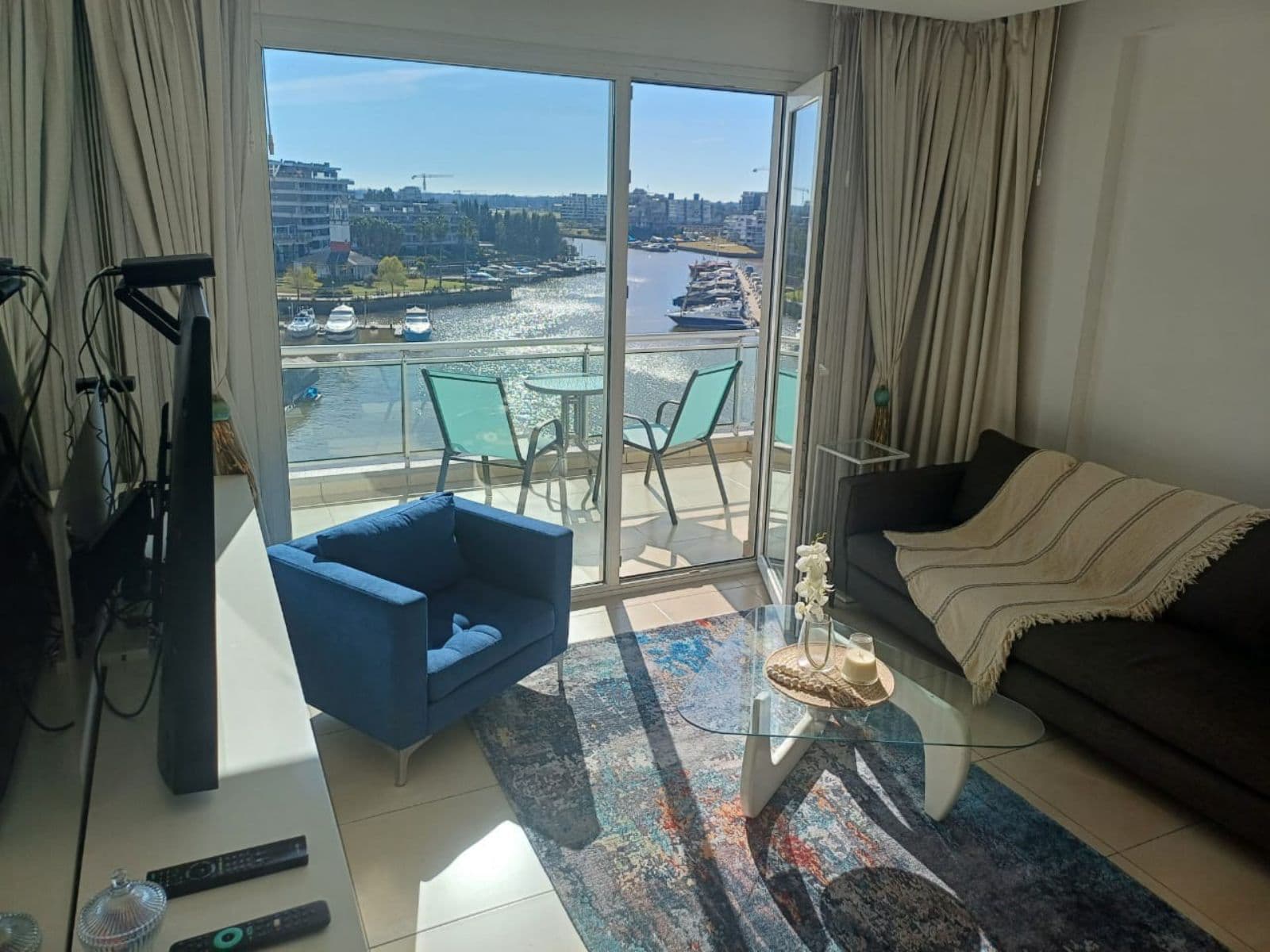 Apartment for Sale - Wyndham Condominiums