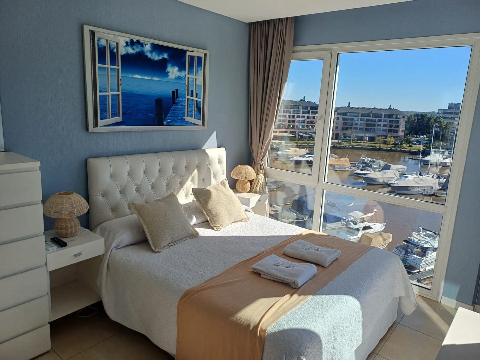 Apartment for Sale - Wyndham Condominiums