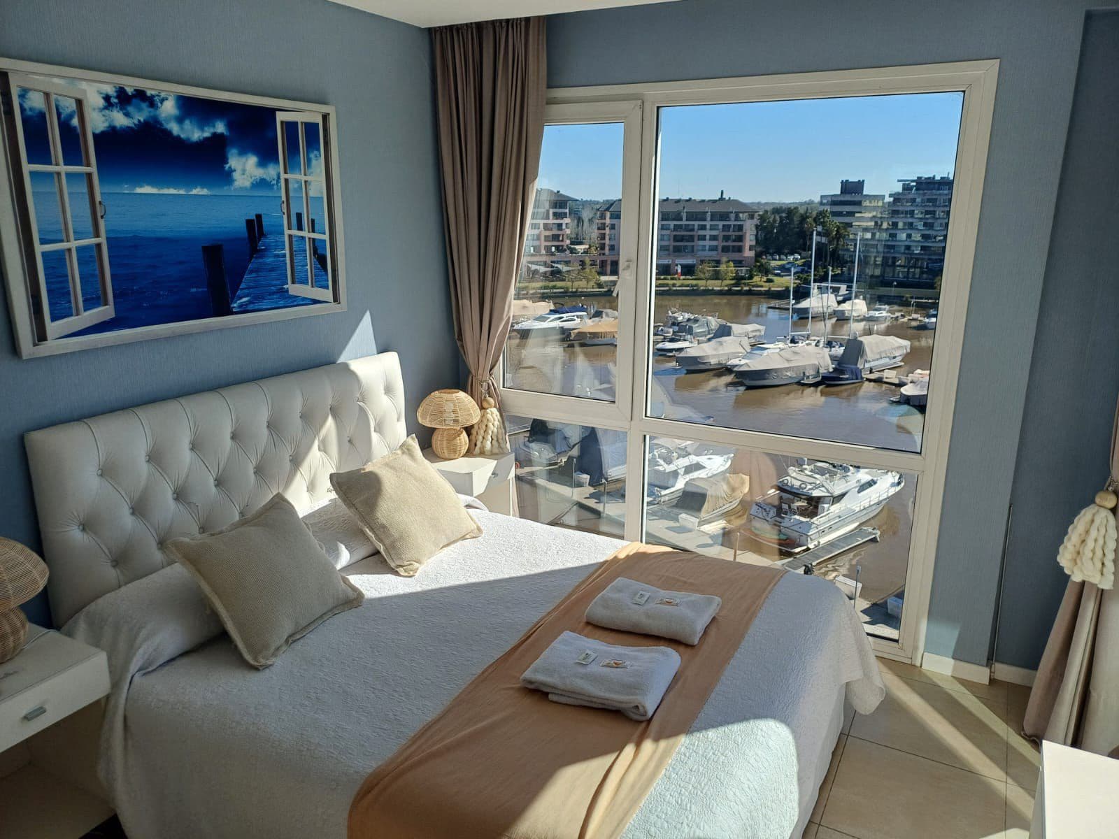 Apartment for Sale - Wyndham Condominiums