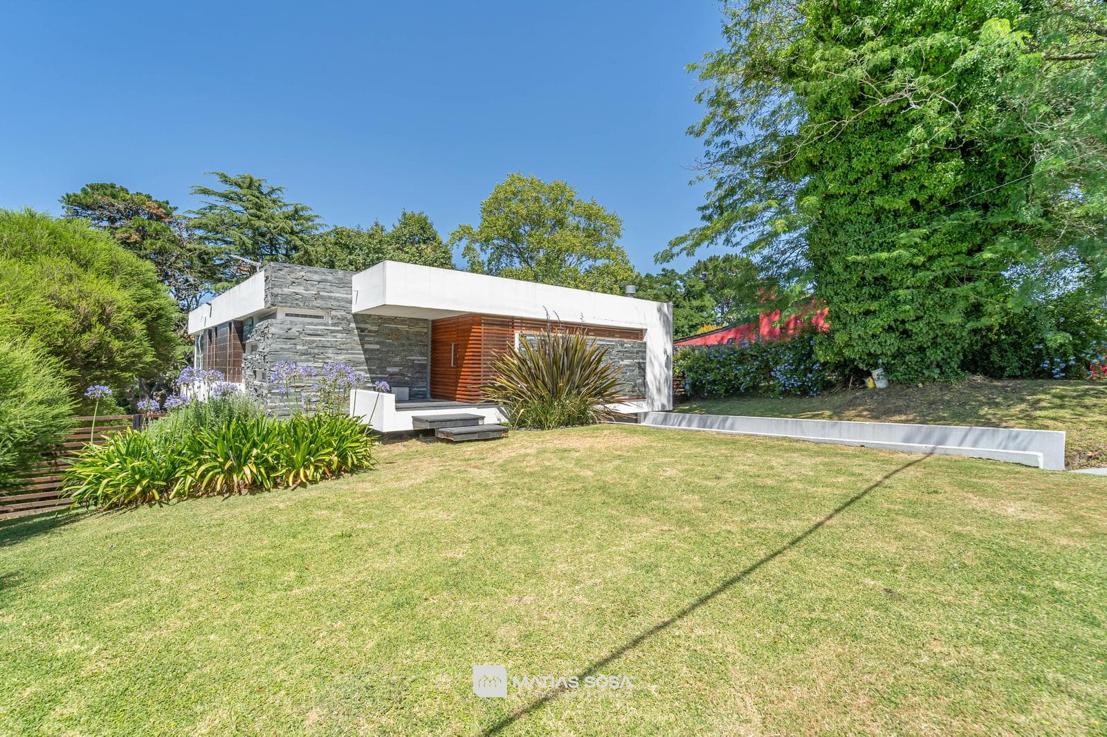 For Sale - 3-room house - Sierra de los Padres - Pool