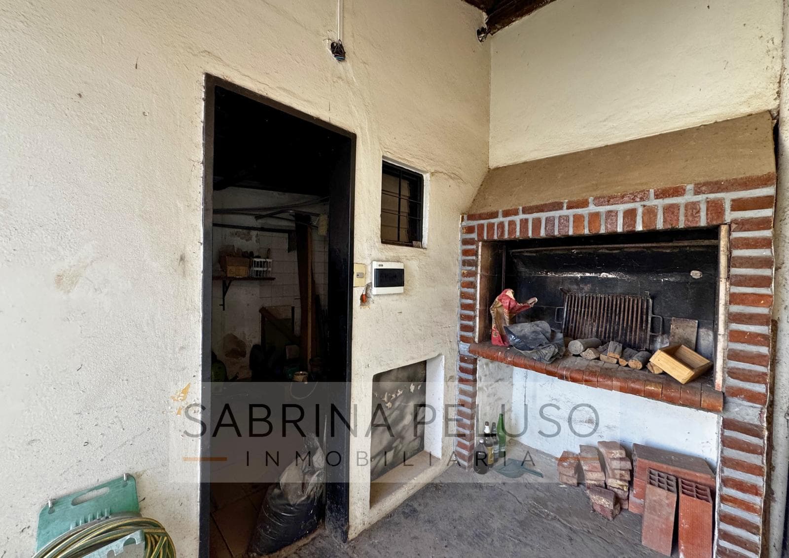 5-room penthouse for sale in Moreno—qualifies for CRED financing