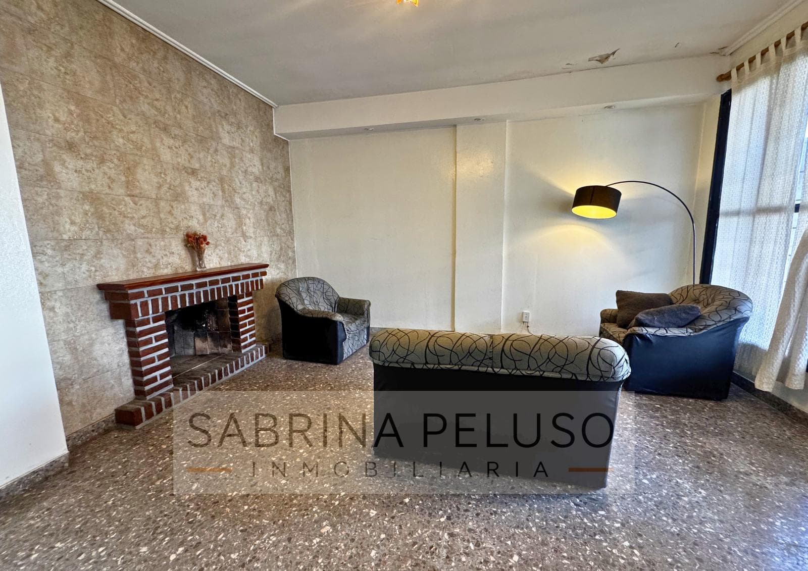 5-room penthouse for sale in Moreno—qualifies for CRED financing